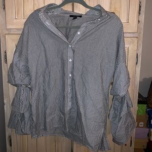 Button up with flowy sleeves